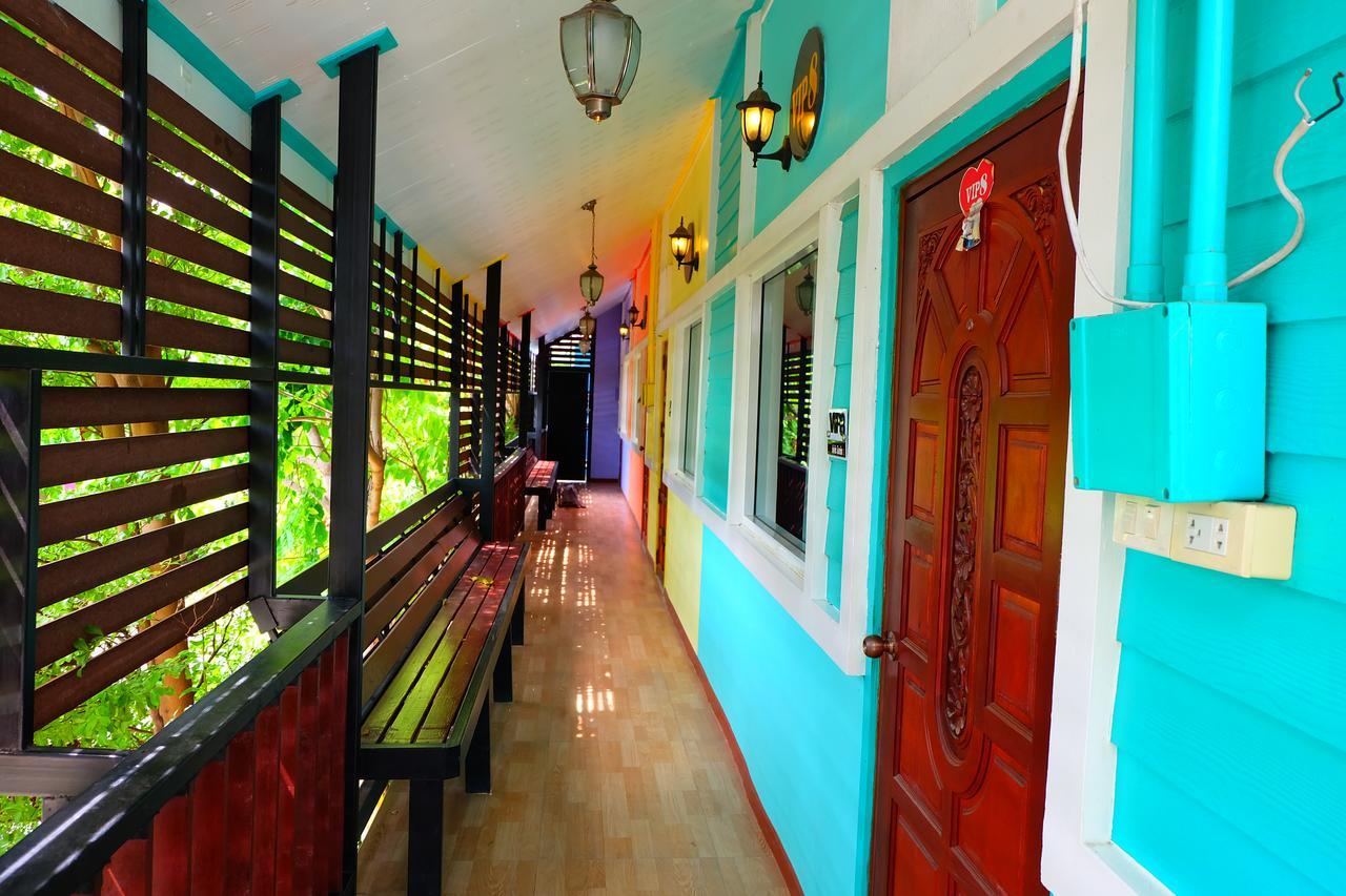 Rak Kun Resort 2 Nakhon Sawan Exterior photo