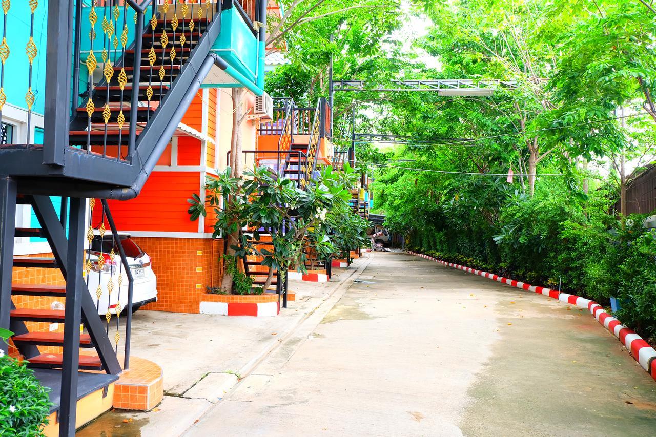 Rak Kun Resort 2 Nakhon Sawan Exterior photo